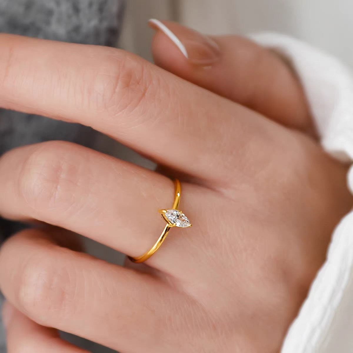 High quality Horse-eyes shape Moissanite diamond gold ring